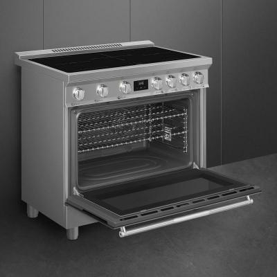 36" SMEG Freestanding Professional Induction Range in Stainless Steel - SPR36UIMX